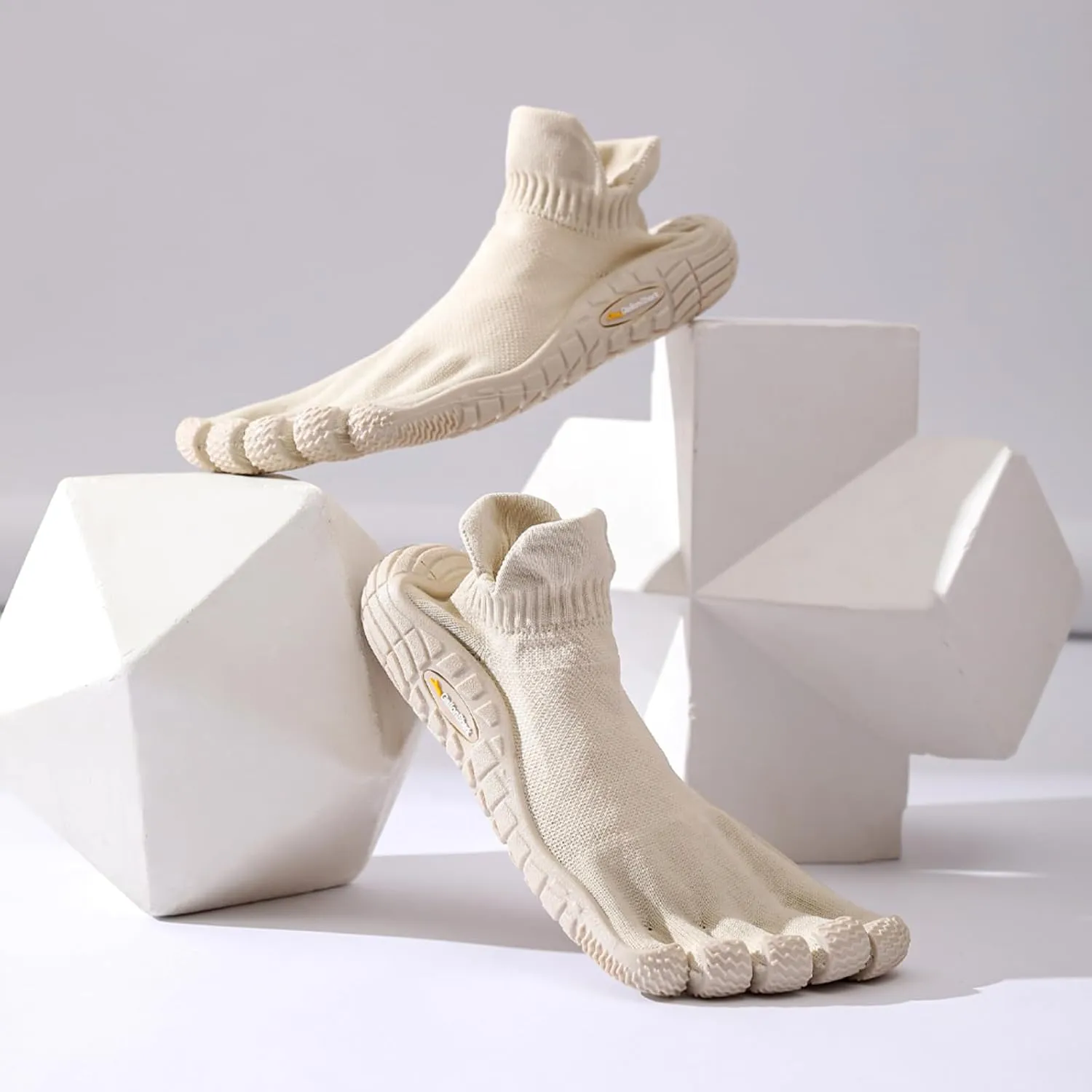 Barefoot Magic Claw Five Finger Shoes Home Essentials Sock Shoes Multi-Purpose & Ultra-Portable Water Footwear