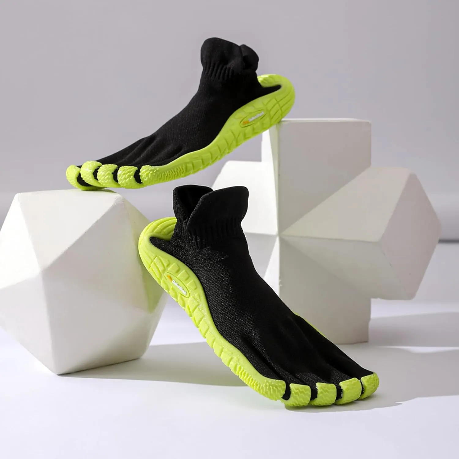 Barefoot Magic Claw Five Finger Shoes Home Essentials Sock Shoes Multi-Purpose & Ultra-Portable Water Footwear
